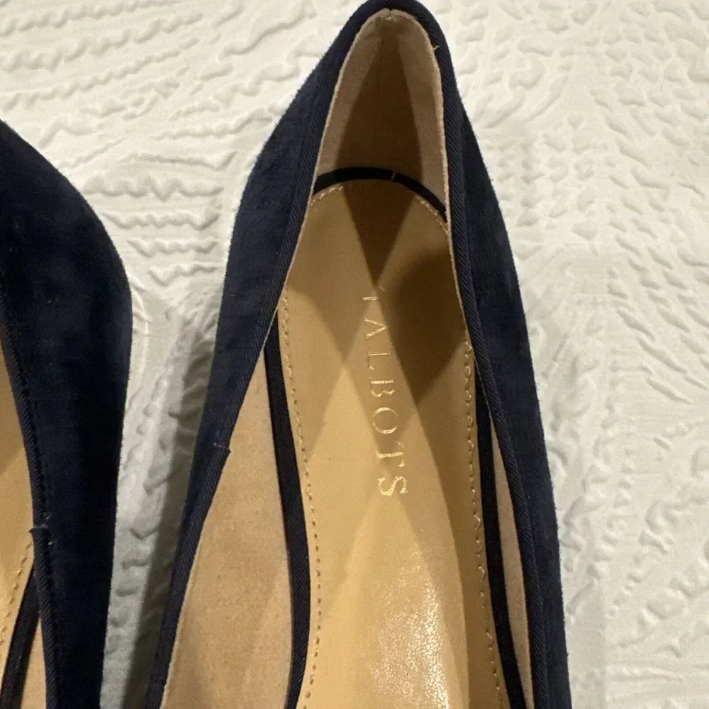 Talbots EUC Ryan Blue Suede RED TRUCK Christmas Holiday Flats Shoes Women's 8 M - Picture 9 of 16